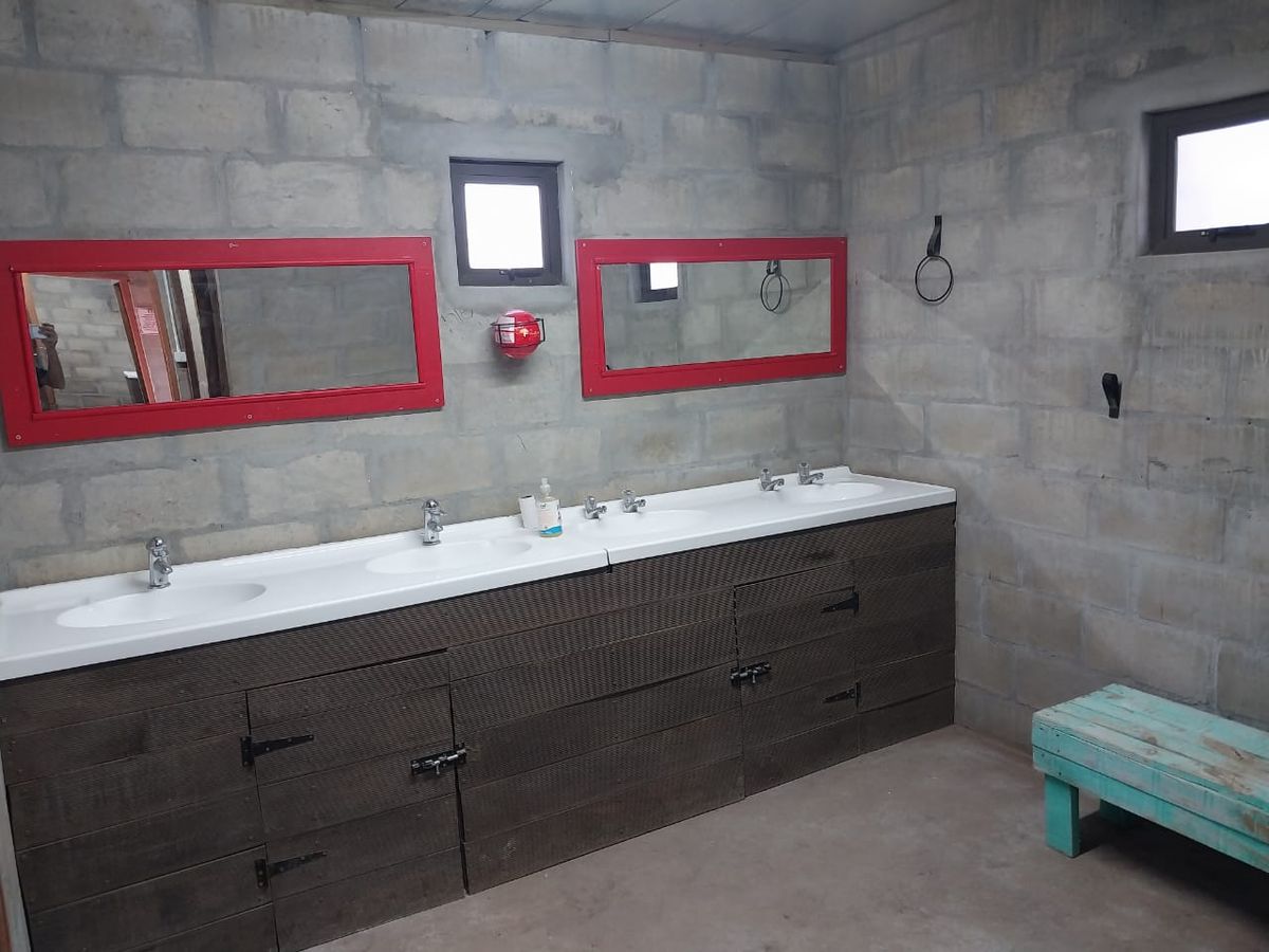 Clean ablution facilities with hot showers at Rooidakkies Tankwa Karoo